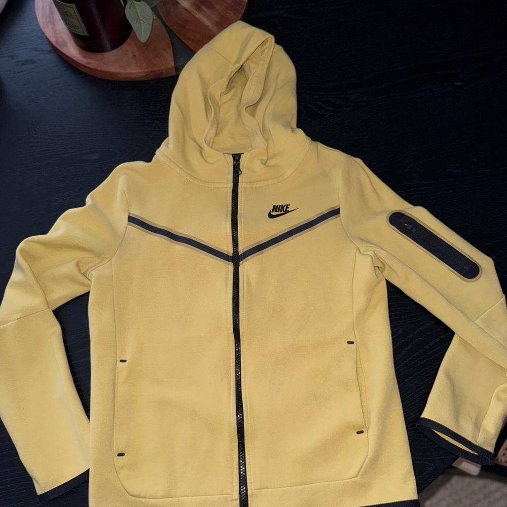 Nike Tech Big Kids Yellow Jacket YL